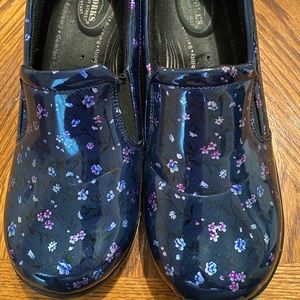 Chefs or Nursing Clogs